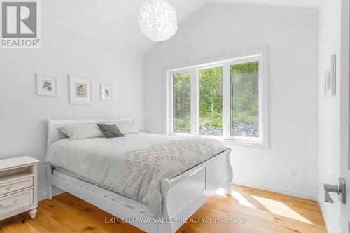 698 Mitchell Road, Madawaska Valley, ON - Indoor Photo Showing Bedroom