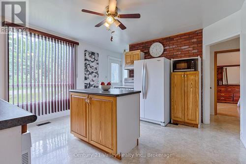 33949 41 Highway, Bonnechere Valley, ON - Indoor Photo Showing Kitchen
