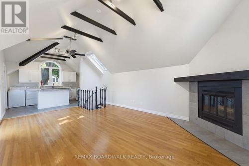 Livingroom  (Large unit) - 117 Percy Street, Ottawa, ON - Indoor With Fireplace