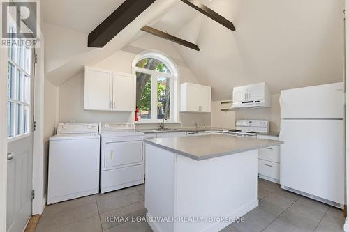 Kitchen  (Large unit) - 117 Percy Street, Ottawa, ON - Indoor Photo Showing Laundry Room