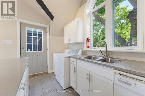 Kitchen  (Large unit) - 117 Percy Street, Ottawa, ON - Indoor Photo Showing Other Room