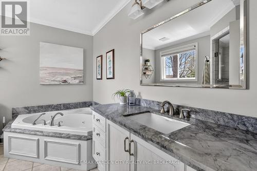 734 Brigadoon Drive, Hamilton (Gourley), ON - Indoor Photo Showing Bathroom