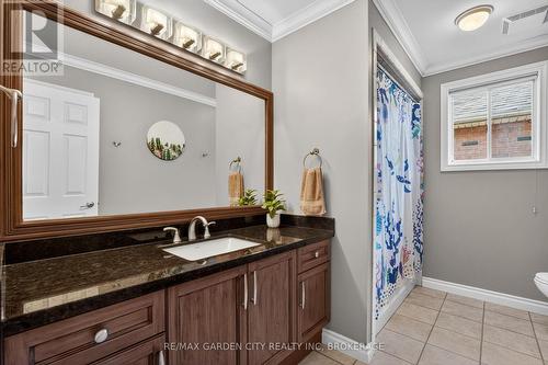 734 Brigadoon Drive, Hamilton (Gourley), ON - Indoor Photo Showing Bathroom