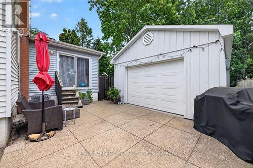 LOWER - 191 EAST 43RD STREET , Hamilton (Sunninghill), Ontario L8T 3C3 4