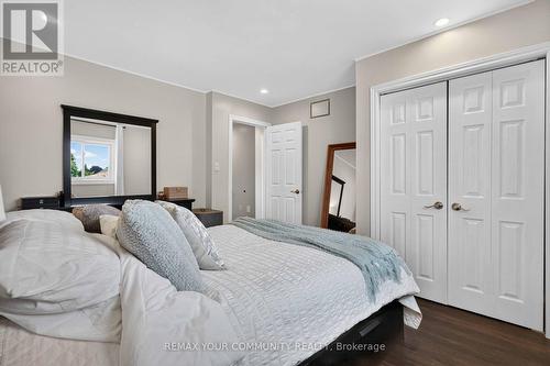 1038 Grandlea Court, Oshawa, ON - Indoor Photo Showing Bedroom