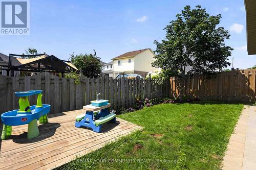 1038 Grandlea Court, Oshawa, ON - Outdoor