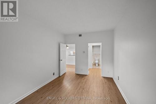104 - 2019 Carling Avenue, Ottawa, ON - Indoor Photo Showing Other Room