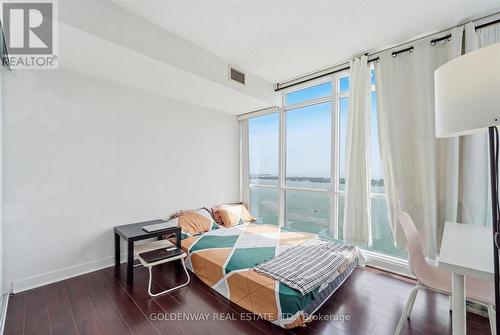5015 - 11 Brunel Court, Toronto, ON - Indoor Photo Showing Bedroom