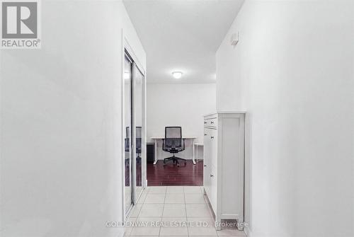 5015 - 11 Brunel Court, Toronto, ON -  Photo Showing Other Room