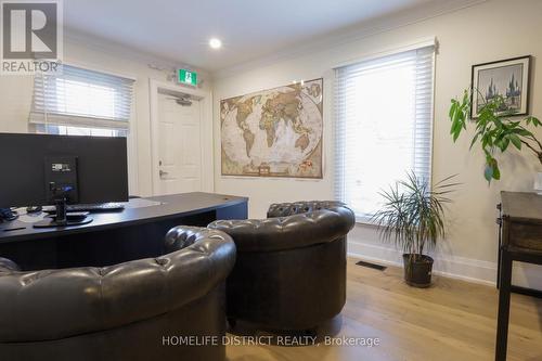 20 Elgin Street E, Oshawa, ON 