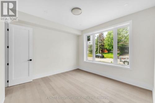 29 Shallot Crescent, North Bay (Birchaven), ON - Indoor Photo Showing Other Room