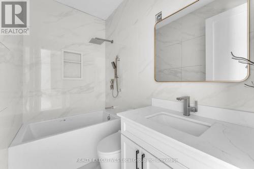 29 Shallot Crescent, North Bay (Birchaven), ON - Indoor Photo Showing Bathroom