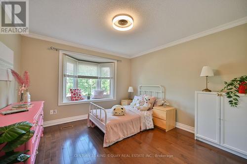 8 Major Elliot Court, Markham, ON - Indoor Photo Showing Bedroom