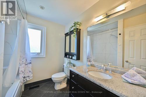 8 Major Elliot Court, Markham, ON - Indoor Photo Showing Bathroom