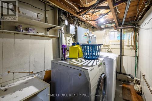 305 Maple Street N, Timmins, ON - Indoor Photo Showing Laundry Room