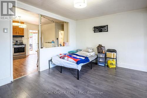 305 Maple Street N, Timmins, ON - Indoor Photo Showing Bedroom