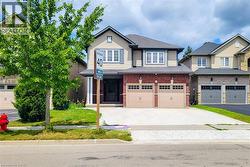 8 SECINARO Avenue Ancaster, ON L9G 0C6