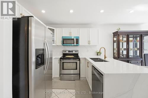 67 Buick Boulevard, Brampton, ON - Indoor Photo Showing Kitchen With Stainless Steel Kitchen With Double Sink With Upgraded Kitchen