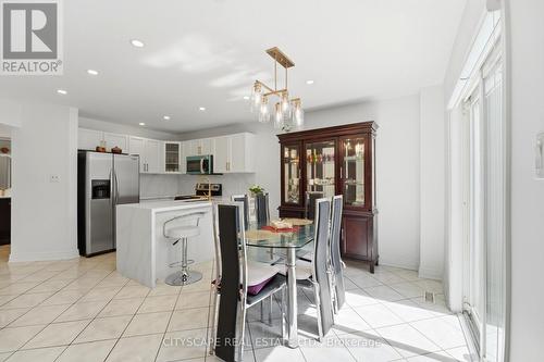67 Buick Boulevard, Brampton, ON - Indoor Photo Showing Kitchen