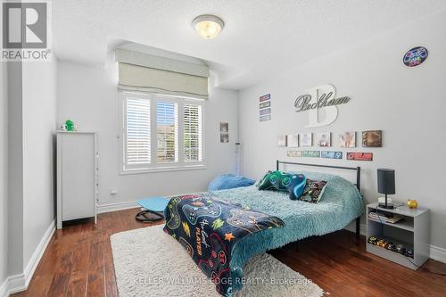 3256 Raspberry Bush Trail, Oakville, ON - Indoor Photo Showing Bedroom
