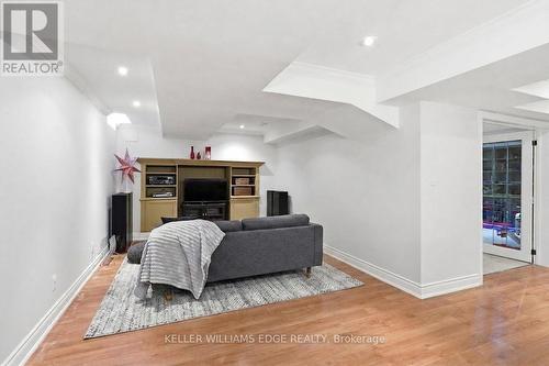 3256 Raspberry Bush Trail, Oakville, ON - Indoor