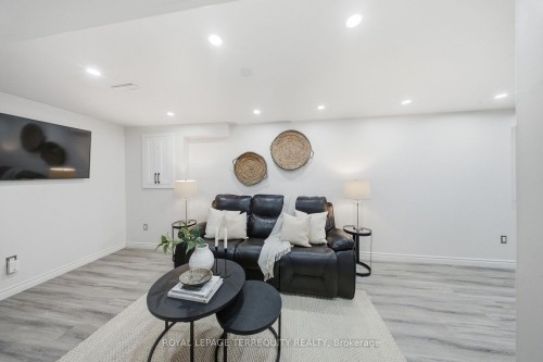1013 Albacore Manor, Pickering, ON - Indoor
