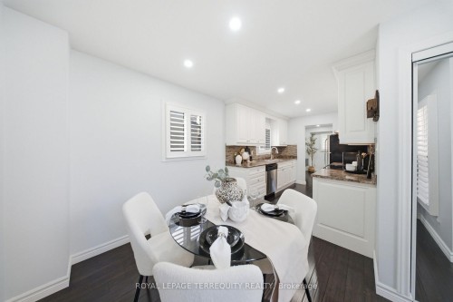 1013 Albacore Manor, Pickering, ON - Indoor Photo Showing Dining Room