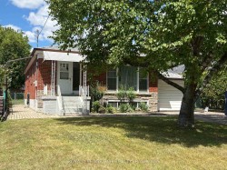 218 Park Home Avenue  Toronto, ON M2R 1A2