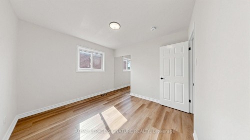 784 Galloway Crescent, Mississauga, ON - Indoor Photo Showing Other Room