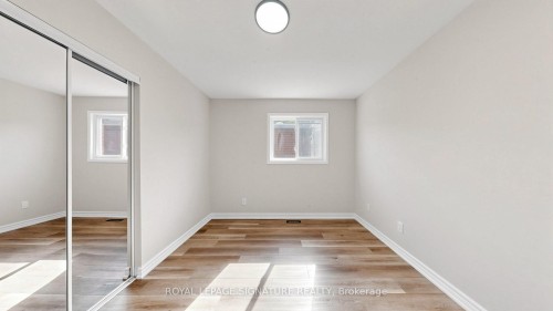 784 Galloway Crescent, Mississauga, ON - Indoor Photo Showing Other Room