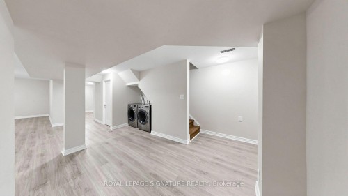 784 Galloway Crescent, Mississauga, ON - Indoor Photo Showing Other Room