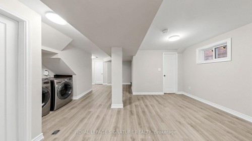 784 Galloway Crescent, Mississauga, ON - Indoor Photo Showing Laundry Room