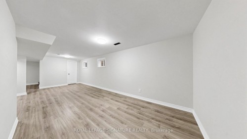 784 Galloway Crescent, Mississauga, ON - Indoor Photo Showing Other Room