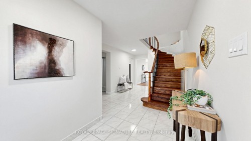 784 Galloway Crescent, Mississauga, ON - Indoor Photo Showing Other Room