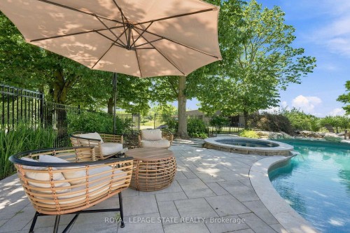 62 Thompson Road, Brantford, ON - Outdoor With In Ground Pool