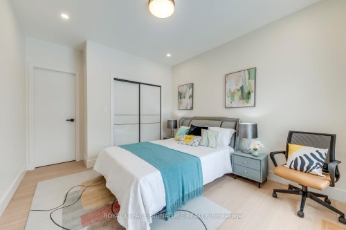 24 Merritt Road, Toronto, ON - Indoor Photo Showing Bedroom
