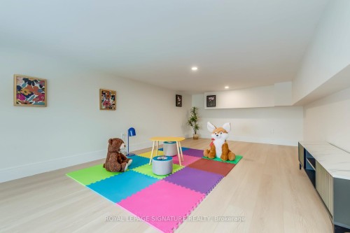 24 Merritt Road, Toronto, ON - Indoor