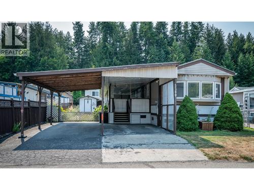 5280 69 Avenue Ne, Salmon Arm, BC - Outdoor