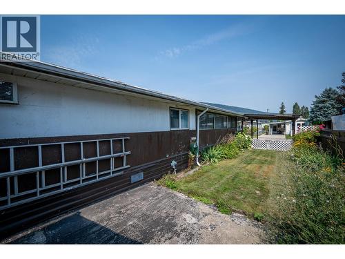 5280 69 Avenue Ne, Salmon Arm, BC - Outdoor