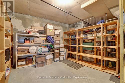 Large Storage Room - 1402 - 442 Maple Avenue, Burlington (Brant), ON - Indoor