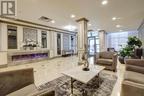 1402 - 442 Maple Avenue, Burlington (Brant), ON - Indoor Photo Showing Other Room