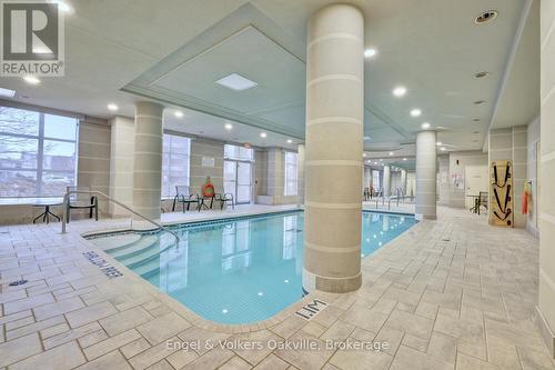 1402 - 442 Maple Avenue, Burlington (Brant), ON - Indoor Photo Showing Other Room With In Ground Pool