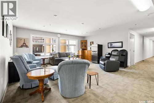 119 3630 Haughton Road E, Regina, SK - Indoor Photo Showing Living Room