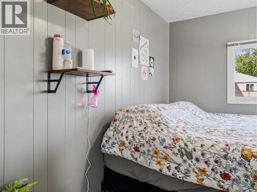9901 2 Street, Dawson Creek, BC - Indoor Photo Showing Bedroom
