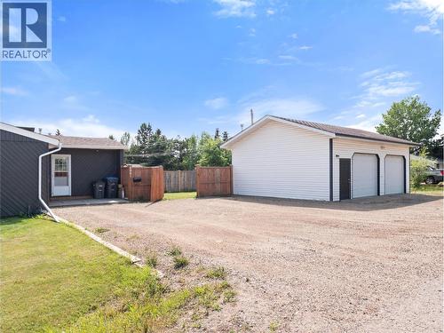 9901 2 Street, Dawson Creek, BC - Outdoor With Exterior
