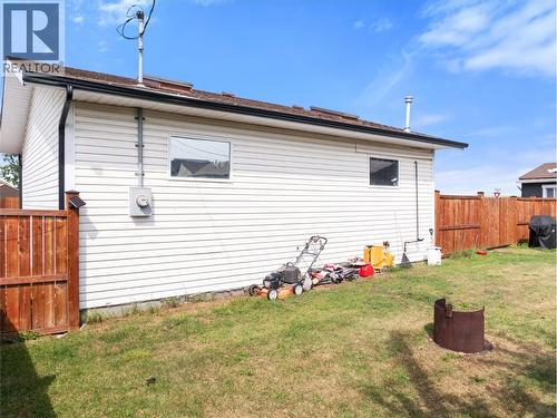 9901 2 Street, Dawson Creek, BC - Outdoor