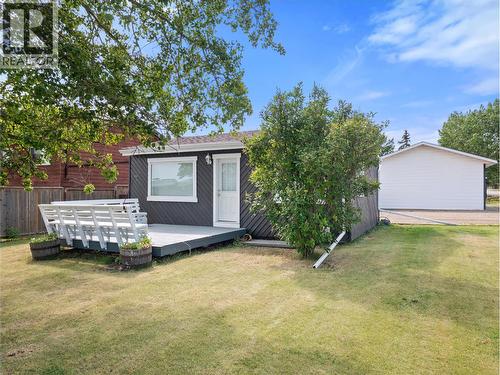 9901 2 Street, Dawson Creek, BC - Outdoor