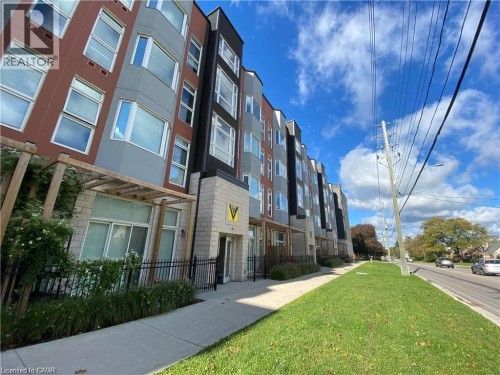 253 ALBERT Street Unit# 108 , Waterloo, Ontario N2L 3T7 2