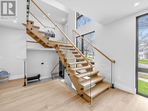 2488 Bridge Road, Oakville, ON - Indoor Photo Showing Other Room