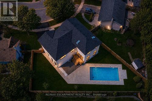 2488 Bridge Road, Oakville, ON - 